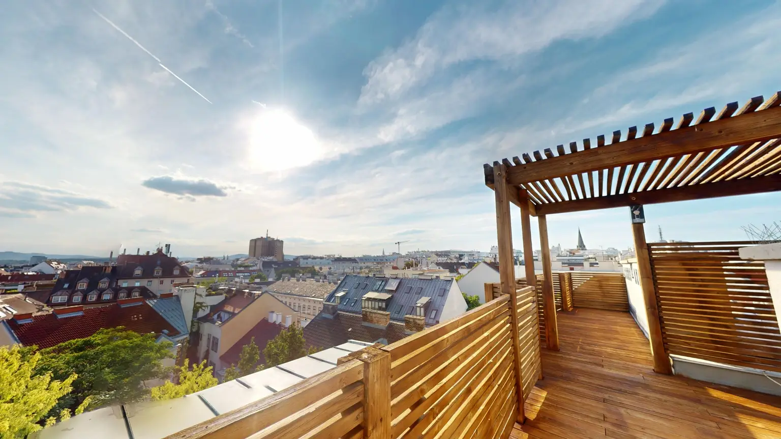 Lichtdurchflutete Dachgeschoßwohnung mit atemberaubenden Ausblick