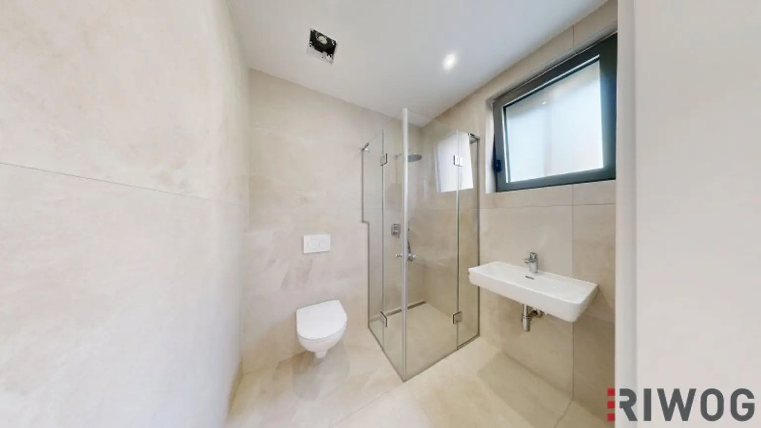Badezimmer EG