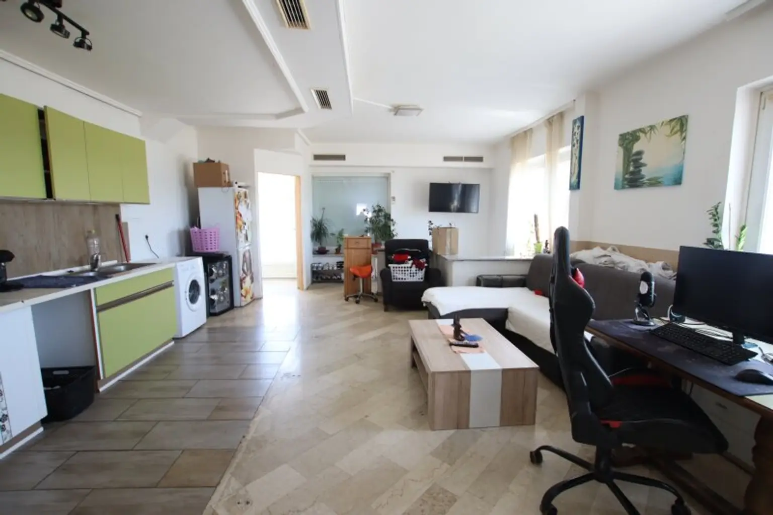 Teilsaniertes 350m² Mehrfamilienhaus/Zinshaus mit 4 Wohnungen in Maria Saal - Ratzendorf - nicht vermietet