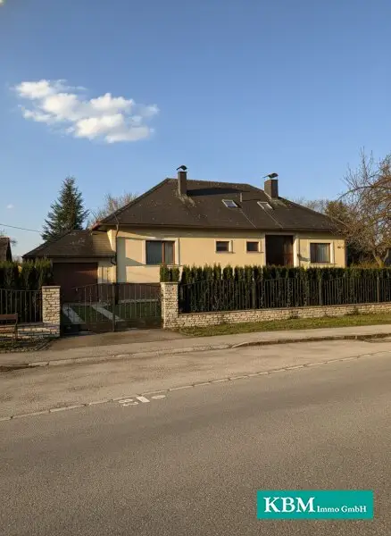 Platz für Lebensträume: Großzügiges Zuhause auf weitläufigem Grund