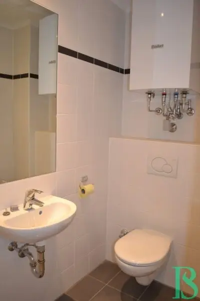 Exklusive Lage beim Küniglberg! Terrassenwohnung - Sonne, Wiese, Ruhe!