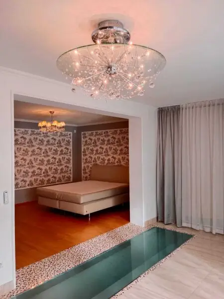 ***Komplett möbliertes Haus in Weidling mit eigenem Aufzug, 3 Terrassen und riesigem Garten purer Luxus für 5.500 im Monat!***