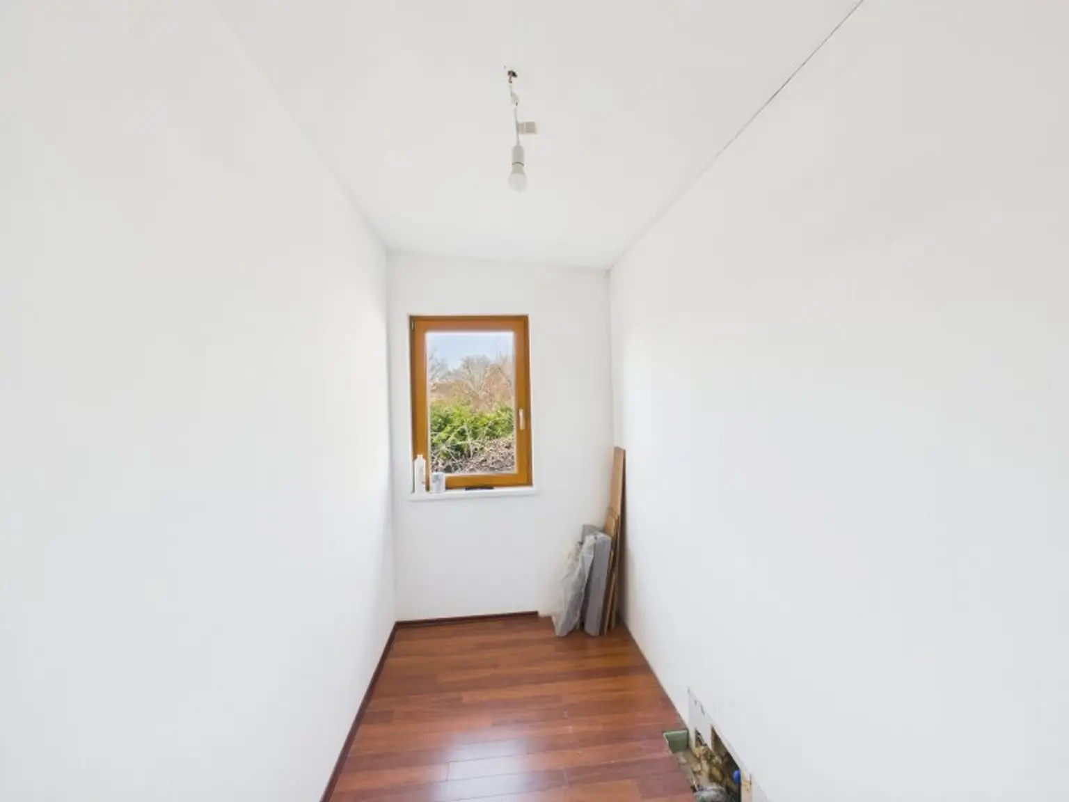 Idyllisches Einfamilienhaus in Gänserndorf: 5 Zimmer, Pool, Balkon & mehr!