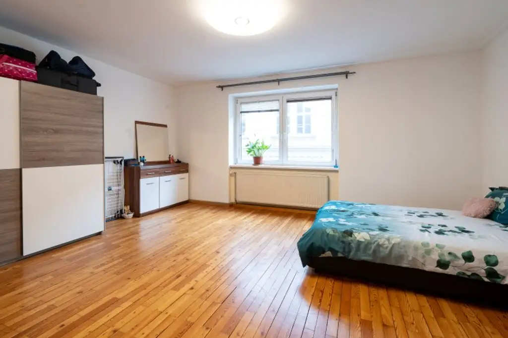 Stilvolle 4-Zimmer Wohnung mit Balkon im Herzen von Linz zu kaufen - Nähe Kapuzinerkirche