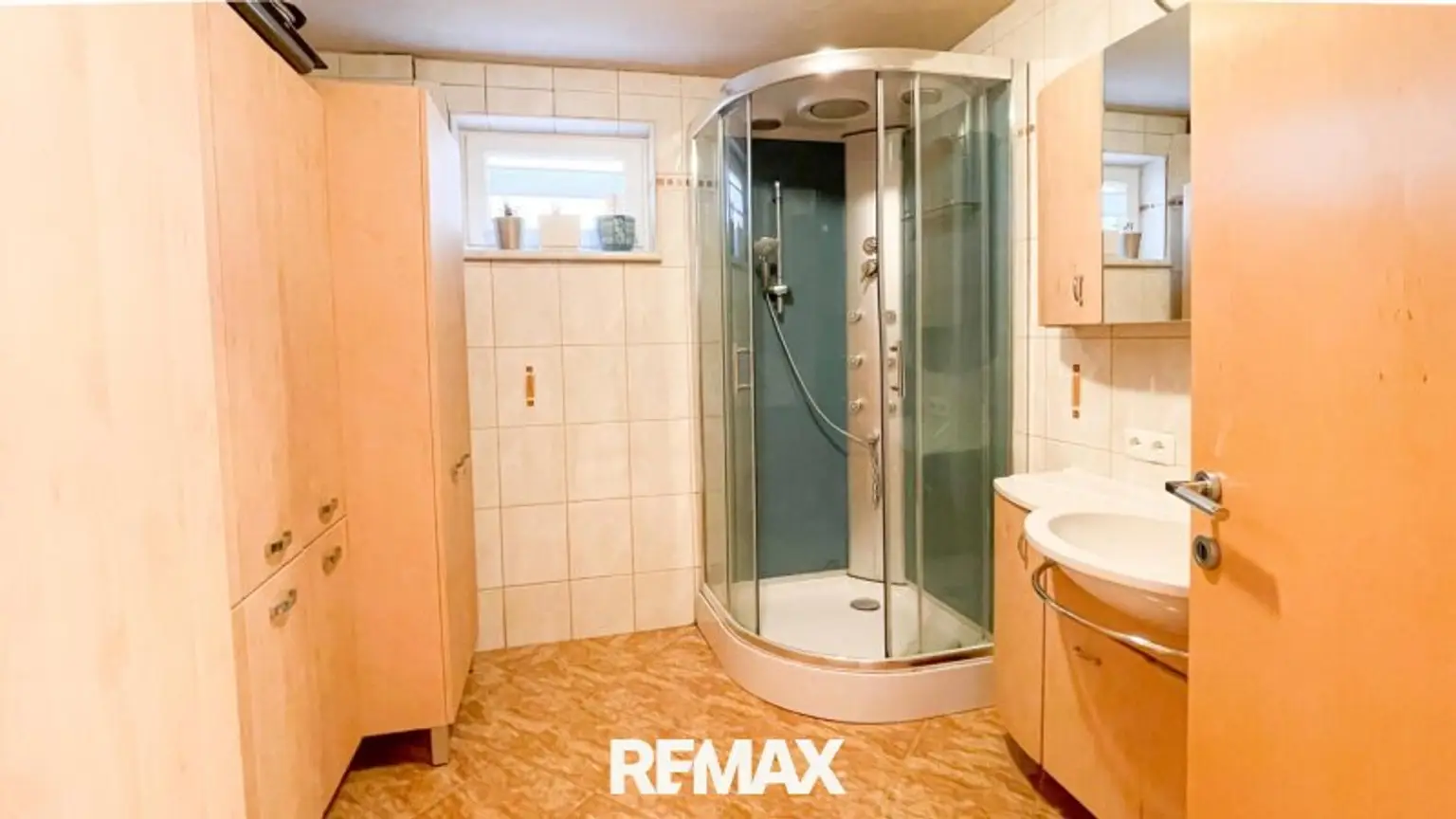 Badezimmer KG