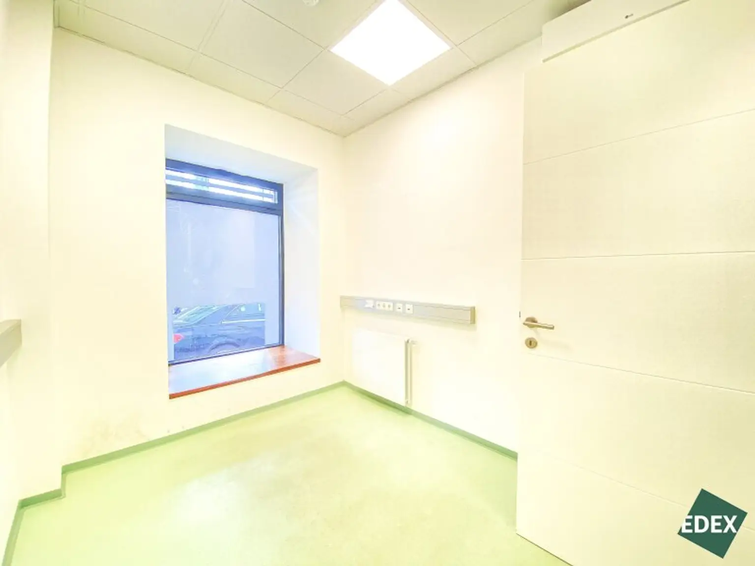 Hochwertige Arztpraxis unweit der Favoritenstraße zu verkaufen