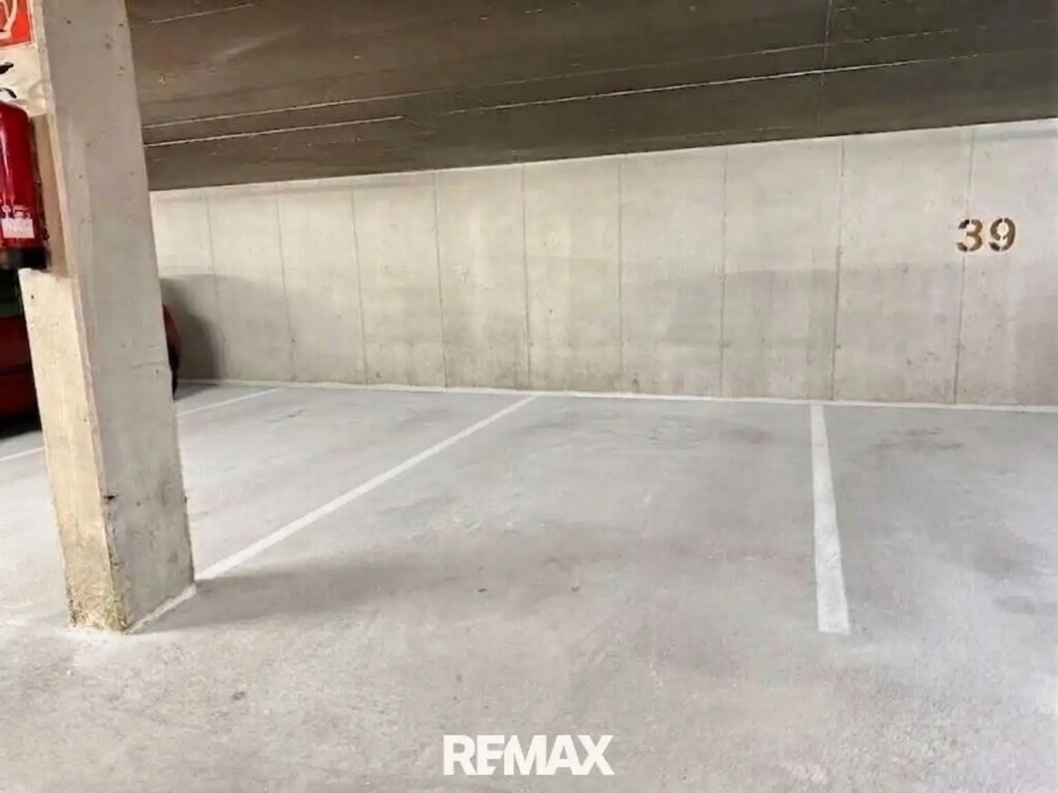 Tiefgaragen-Parkplatz