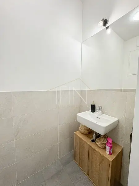 Neuwertige 3-Zimmer-Wohnung mit Stil! Ihr Wohnglück im Grünen