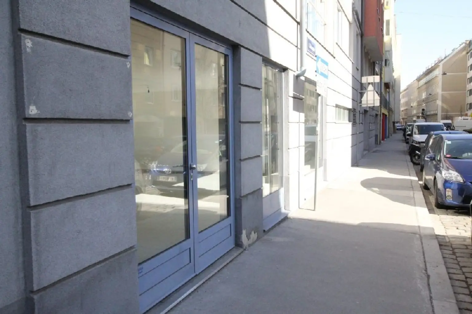 4% BAR-Rendite! Befristet vermietetes Geschäftslokal mit Fensterfläche bis 09/2029
