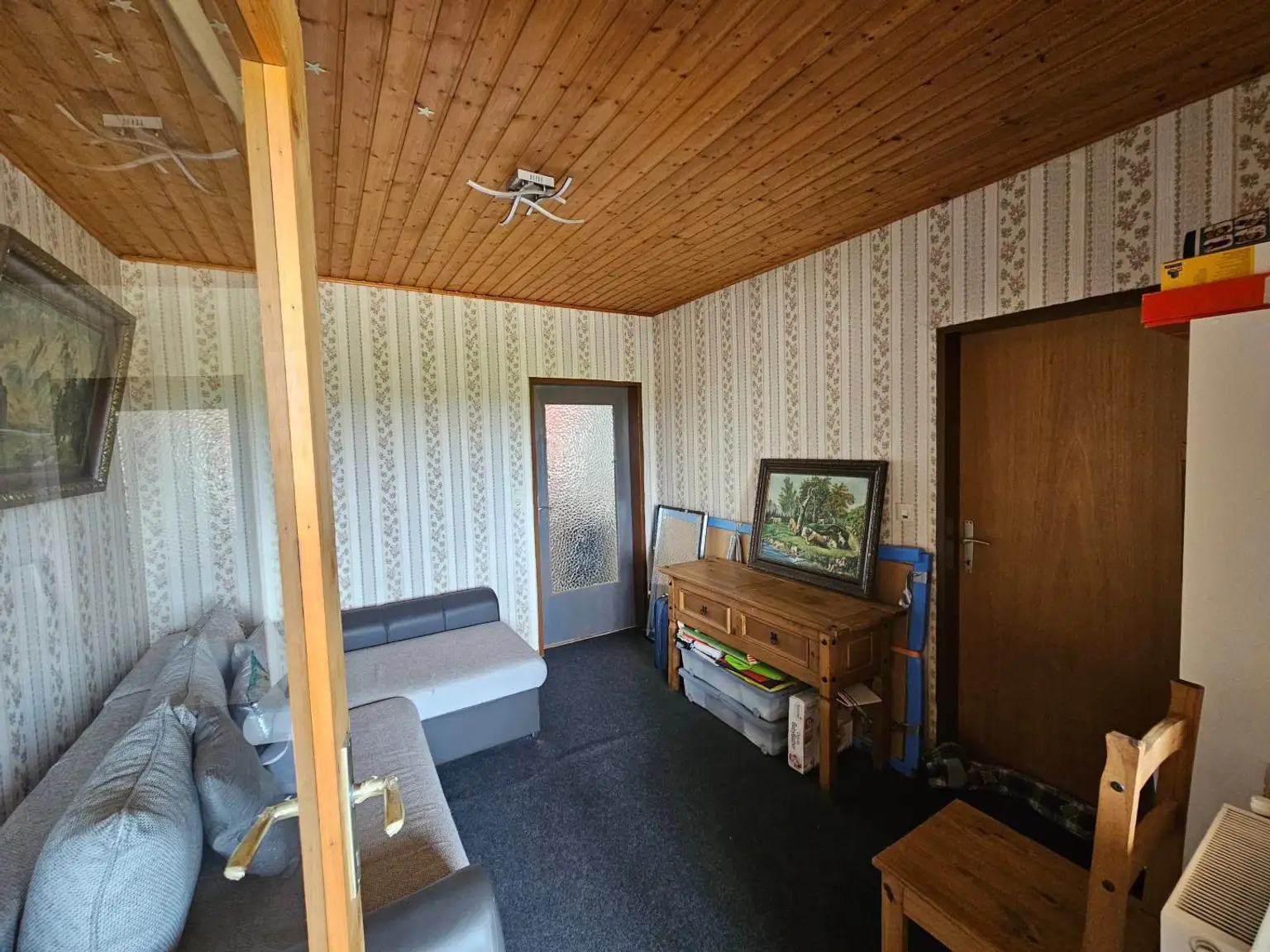 Dachgeschoß Zimmer 1 (1)