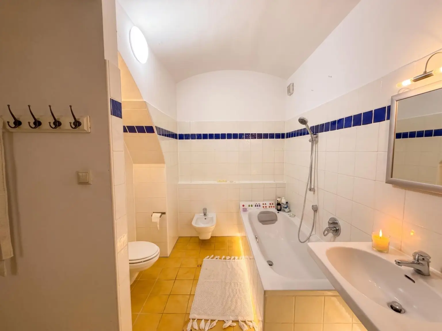 Badezimmer im Keller