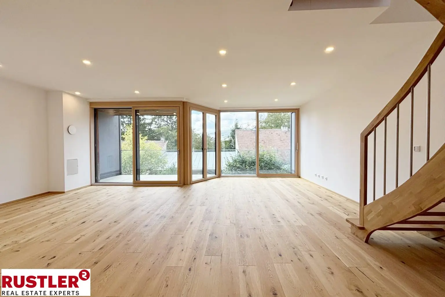 Wohnen auf 2 Ebenen mit Weitblick