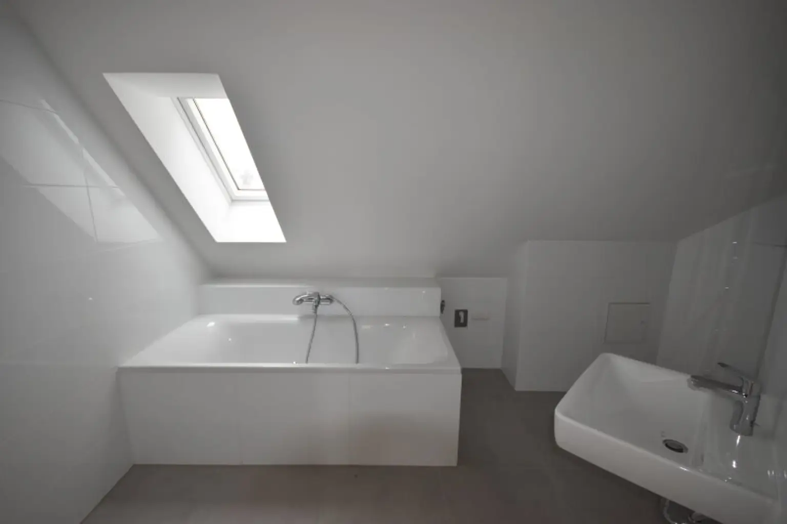 Ansicht - Traumhafte 3-Zimmer-Maisonette mit Dachterrasse Kauf 17. Bezirk Wien