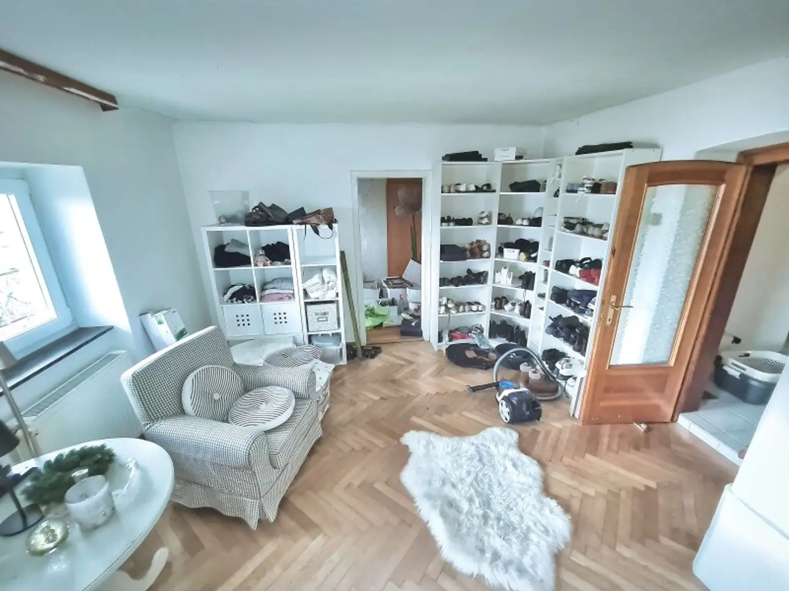 Wohn-/Schlafraum im Untergeschoß