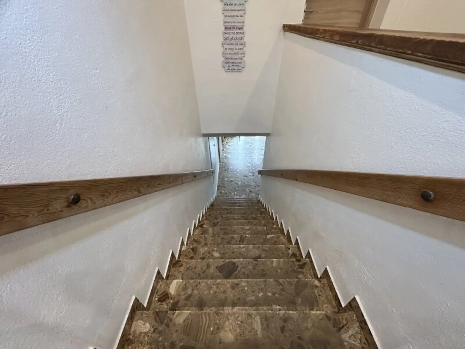 +Einzigartiges Mehrfamilienhaus und riesen Grundstück, direkt neben Oberpullendorf! +