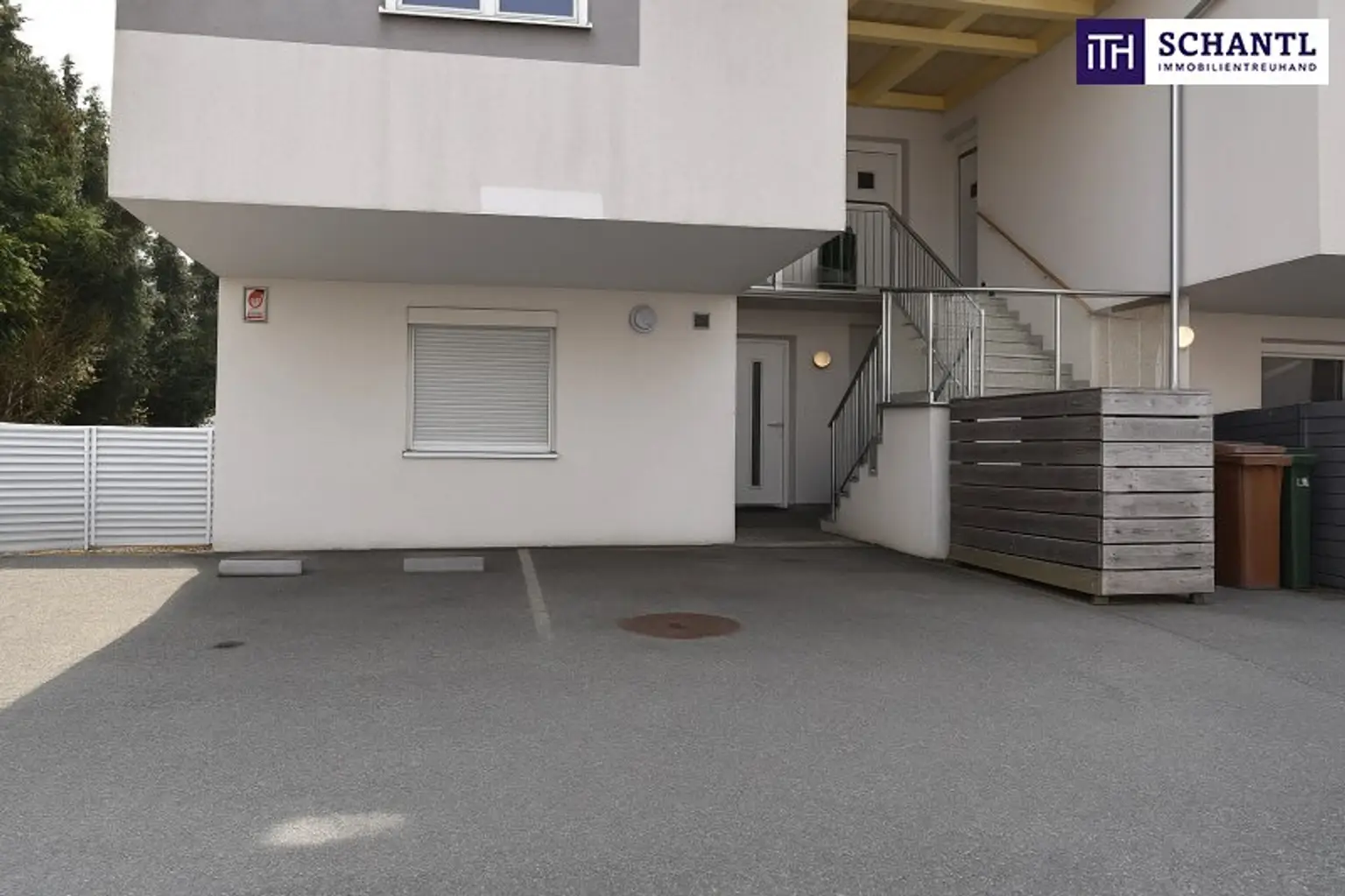 Traumhafte, lichtdurchflutete 3-Zimmer-Wohnung mit gigantischer Terrasse und Blick ins Grüne!