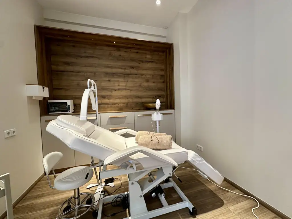 Ihr Beauty-Salon in bester Lage mit hoher Frequenz!