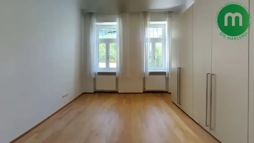 Wohnen am grünen Stadtrand - 160 m² Gartenwohnung in absoluter Ruhelage