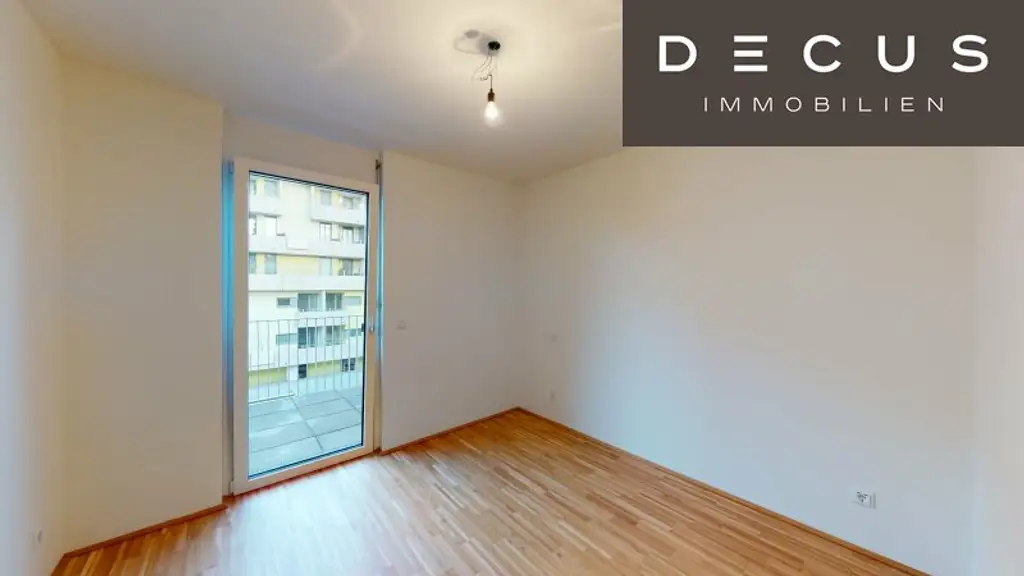 / NEUBAU / AB JÄNNER / RICHTUNG OSTEN / NIEDRIGENERGIEHAUS / ZWEI ZIMMER / 4. STOCK / 12 QM BALKON