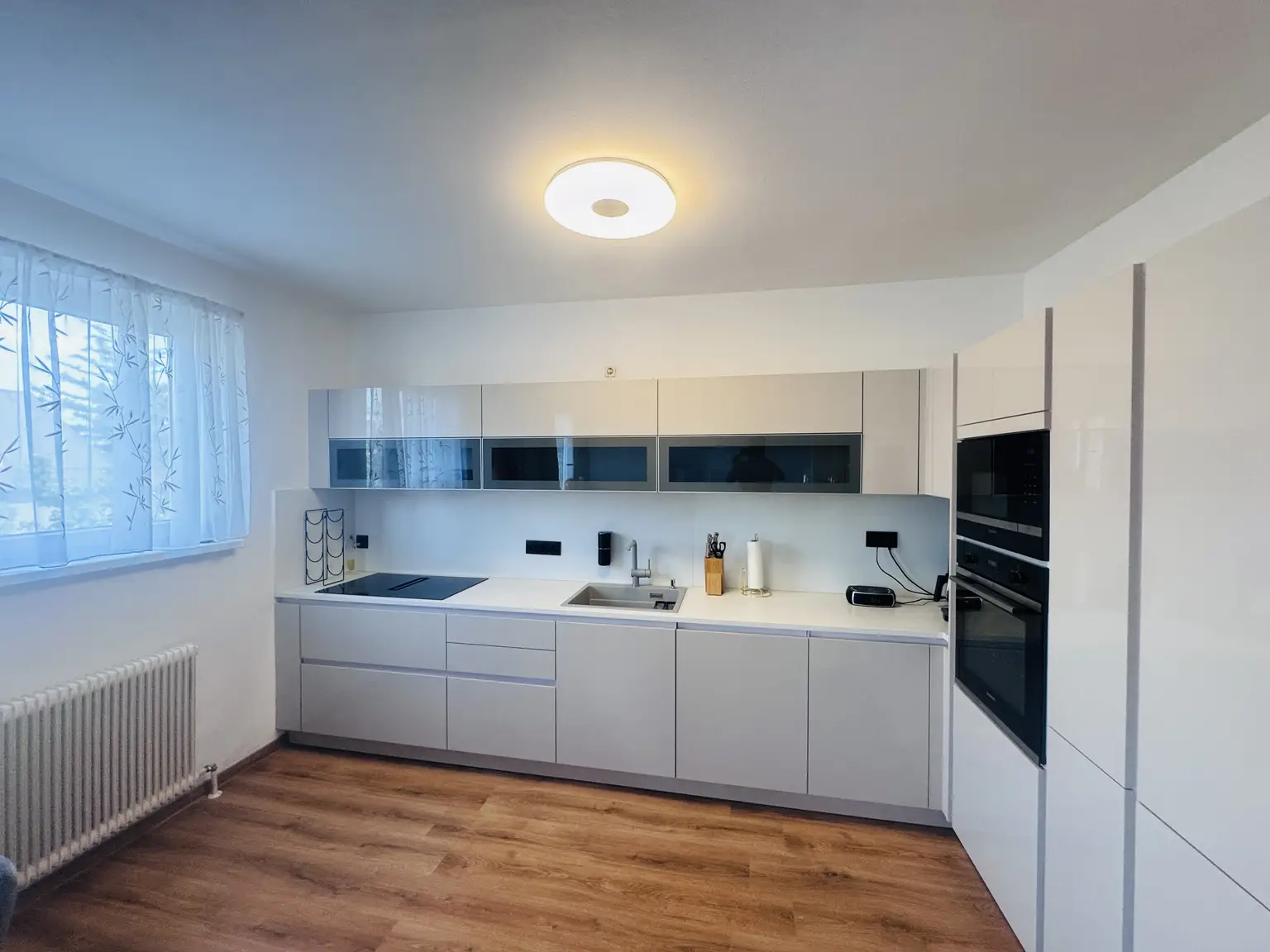 Großzügige, helle 2-Zimmer-Wohnung in Grünruhelage nahe Türkenschanzpark