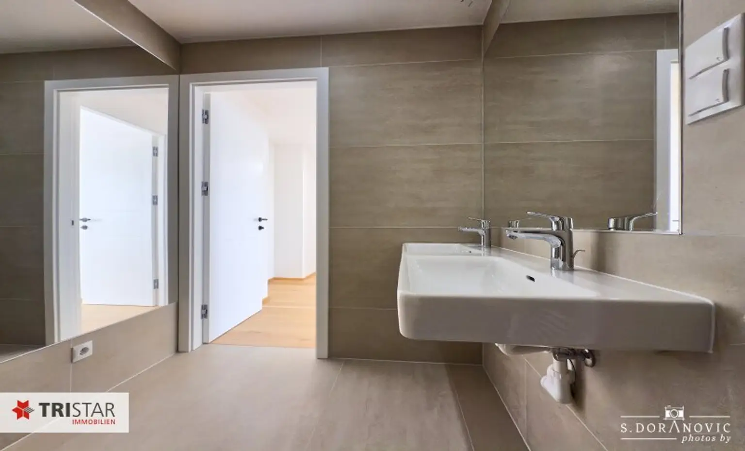 NEU! ++ NÄHE SCHÖNBRUNN ++ EXKLUSIVER DACHAUSBAU IM GRÜNDERZEITHAUS ++ BEZUGSFERTIGES EIGENTUM IN TOPLAGE – 1120 WIEN ++