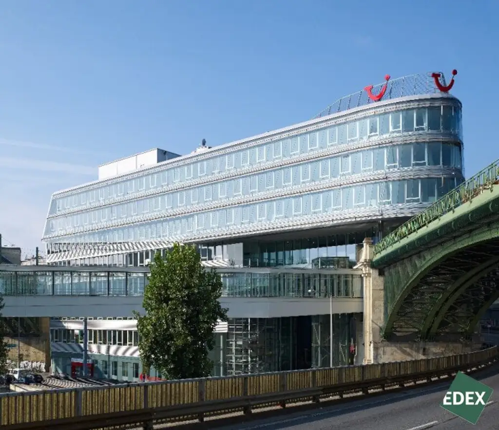 Skyline | flexible Büroflächen direkt an der U-Bahn