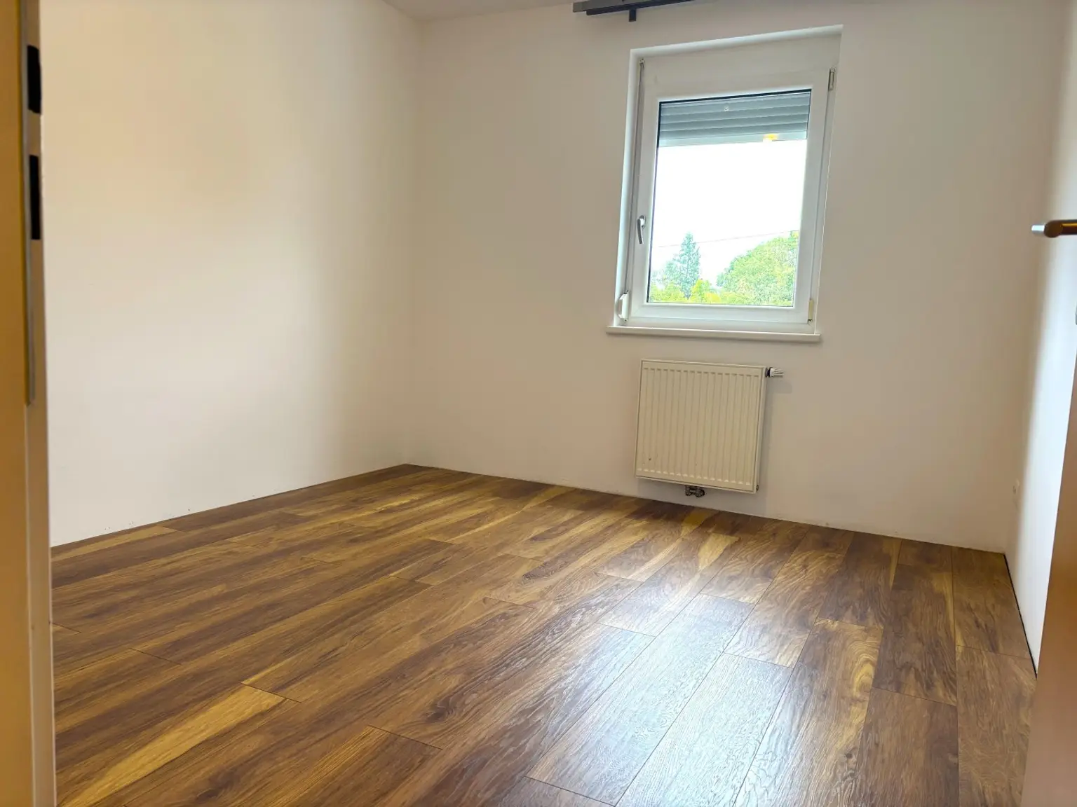 100m² 4-ZIMMER PREIS-SENSATION! NEUWERTIG! RUHIG! SUPER LAGE!