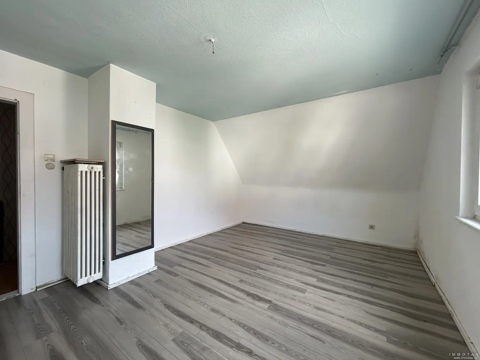 Zimmer 1 DG