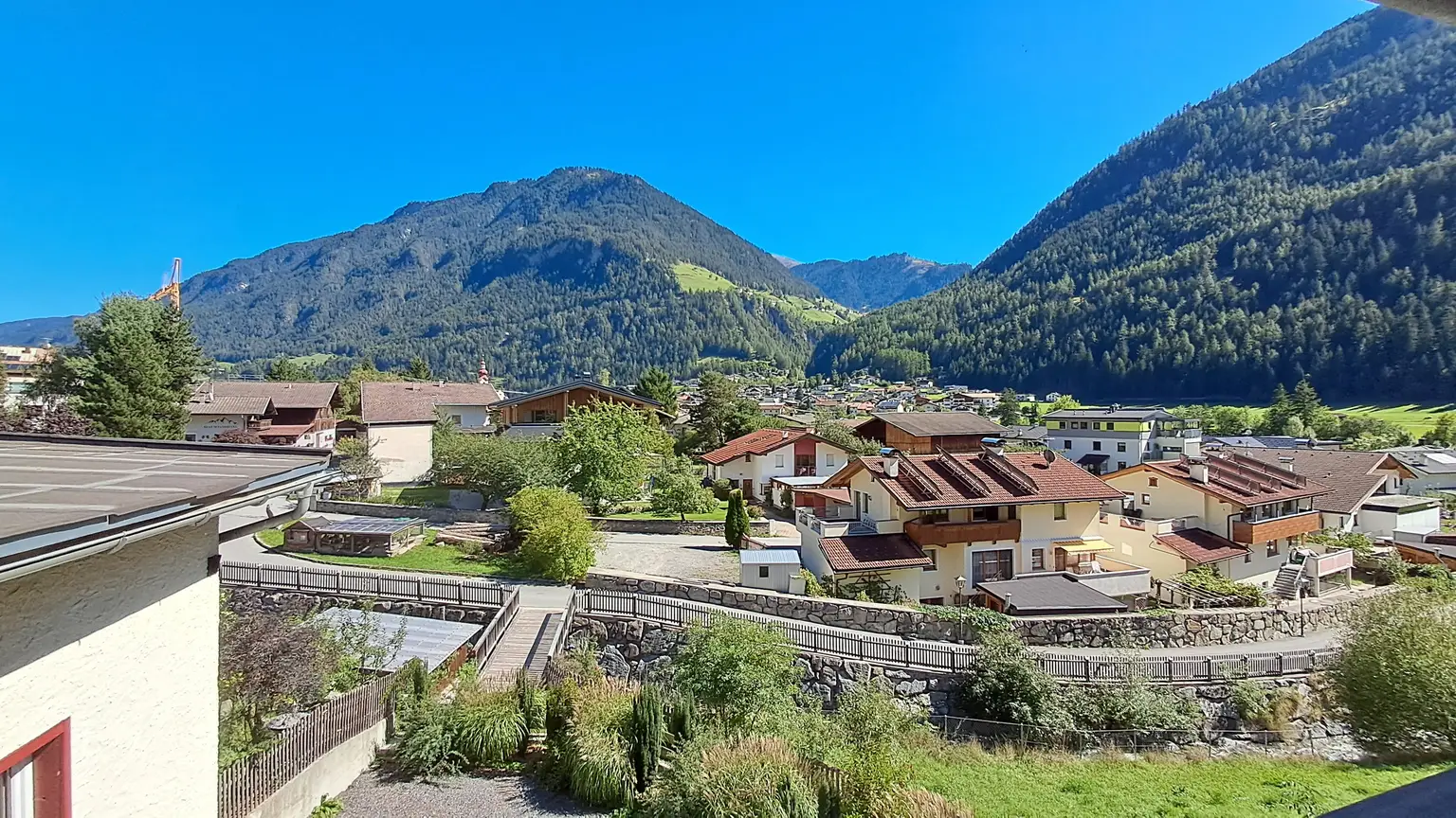 Exklusives Immobilienangebot: Historisches Juwel „Gasthaus“ im Herzen von Pfunds - Tradition trifft modernes Wohnen