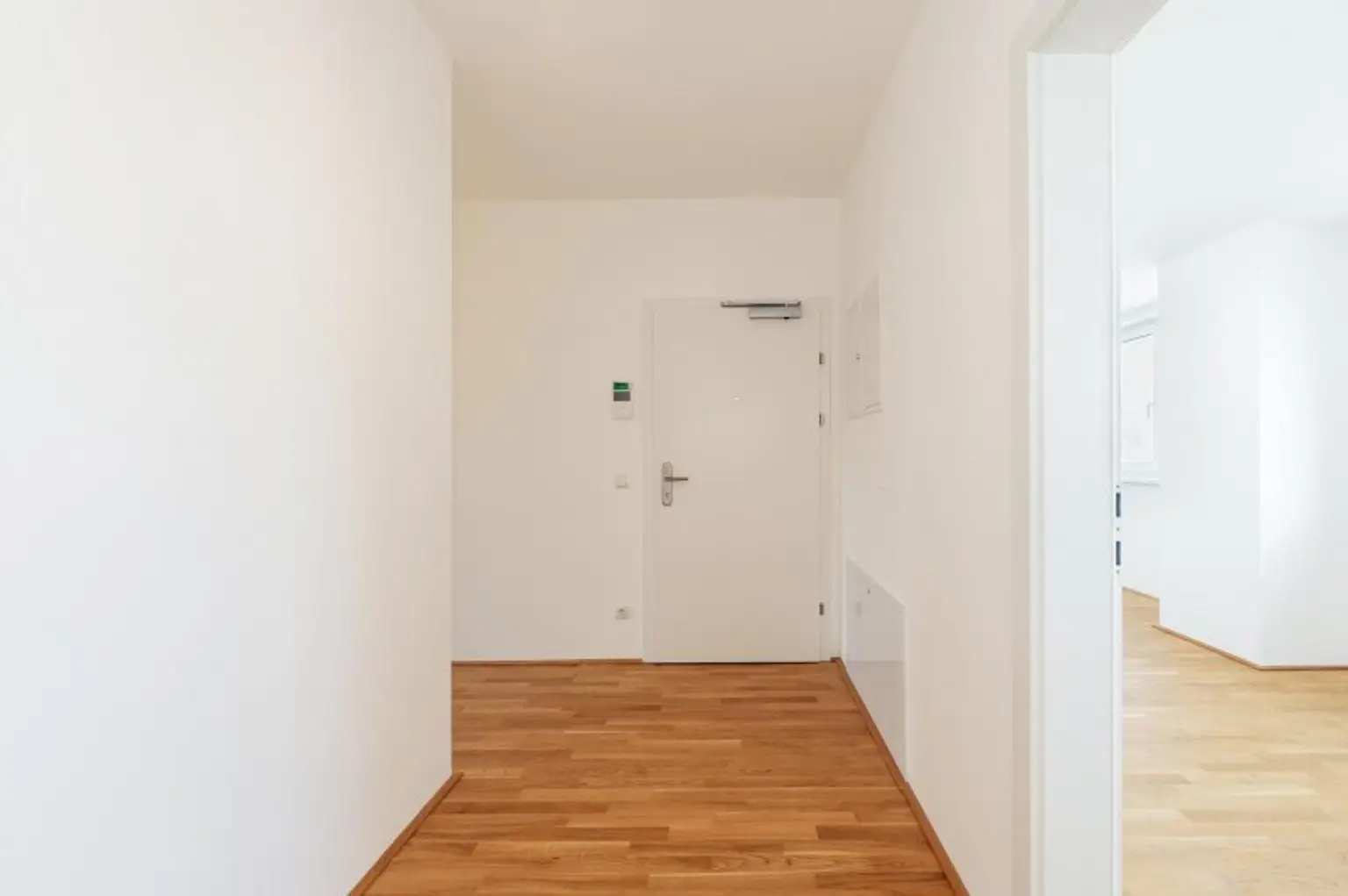 Anlegerwohnung | Befristet vermietete 4-Zimmer-Dachgeschosswohnung mit KFZ-Stellplatz im 10. Bezirk!