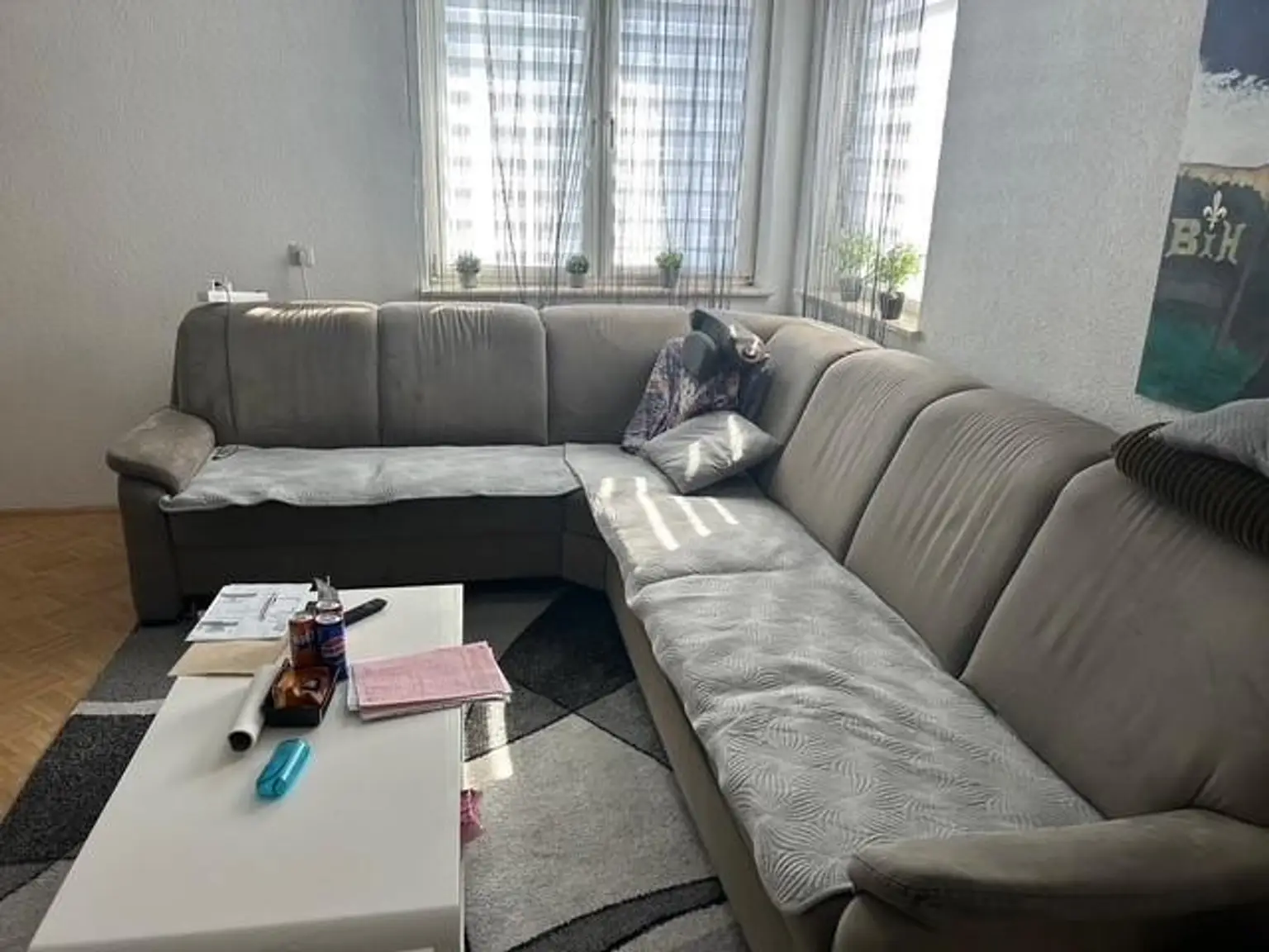 Kompaktes Wohnhaus mit Keller