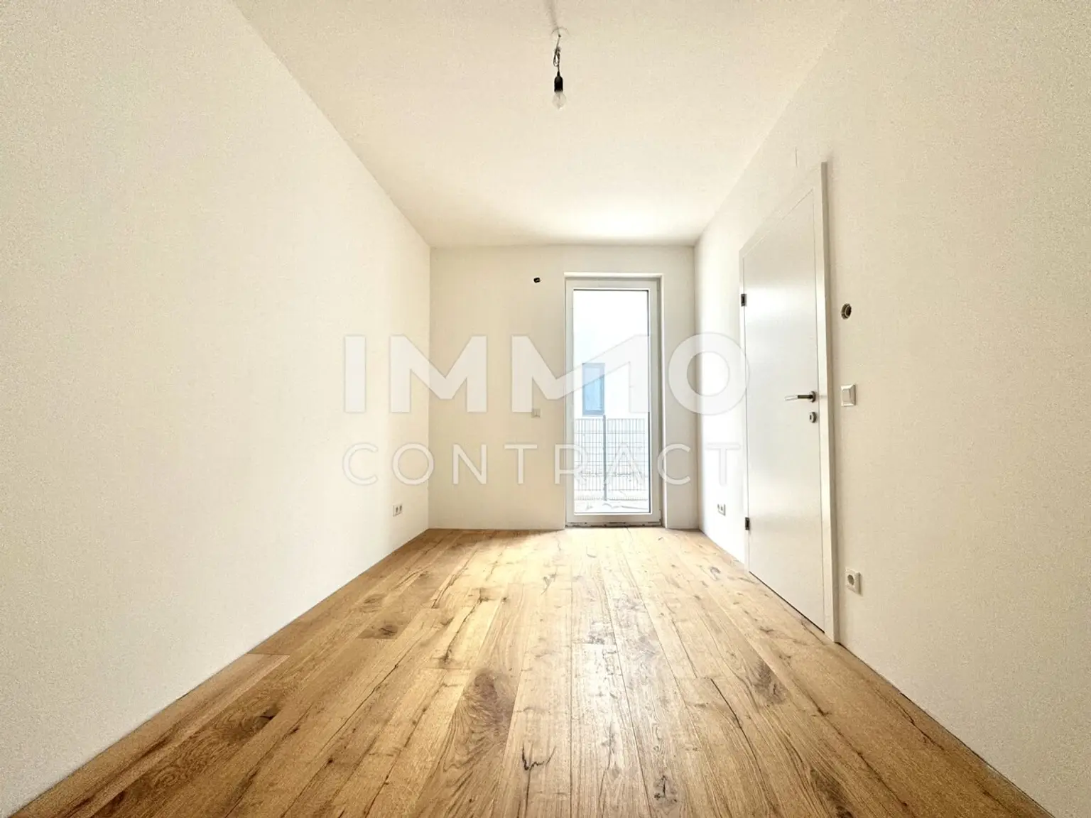 3% Abzug: lichtdurchflutetes & geräumiges 4-Zimmer-Townhouse mit Dachterrasse in Grünlage