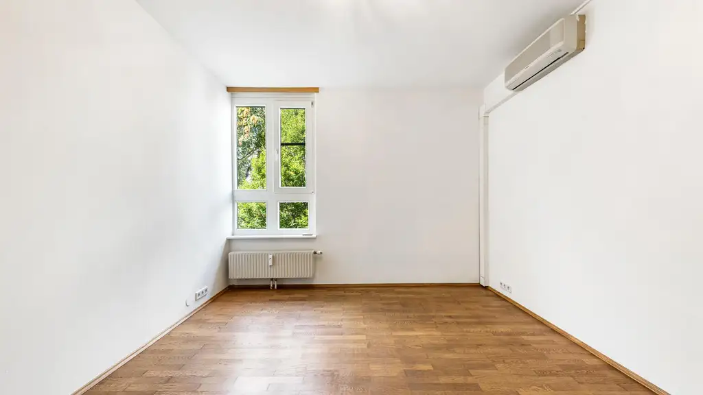 Moderne 4-Zimmer-Wohnung mit Grünblick & 2 Balkonen in Top Lage im 7. Bezirk!