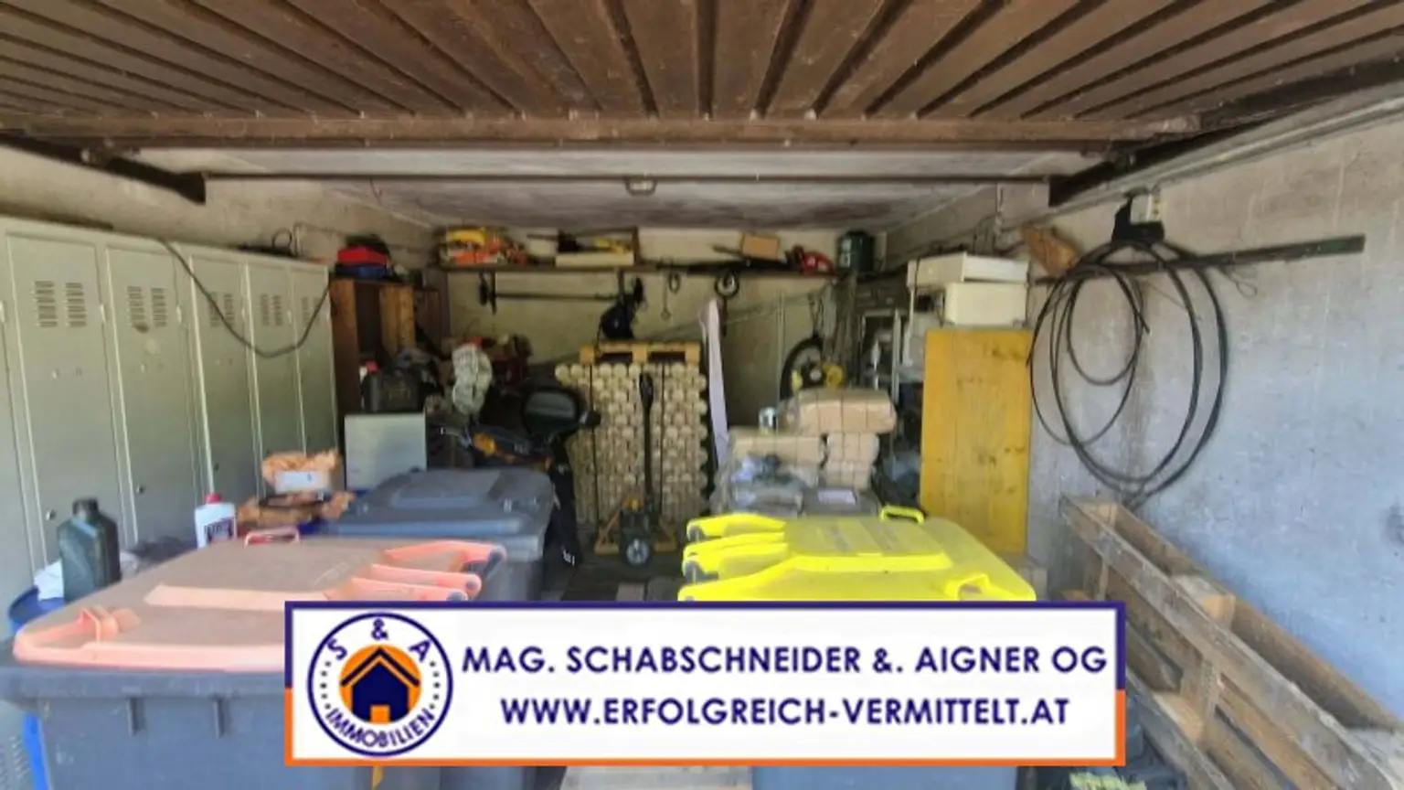 Garage innen