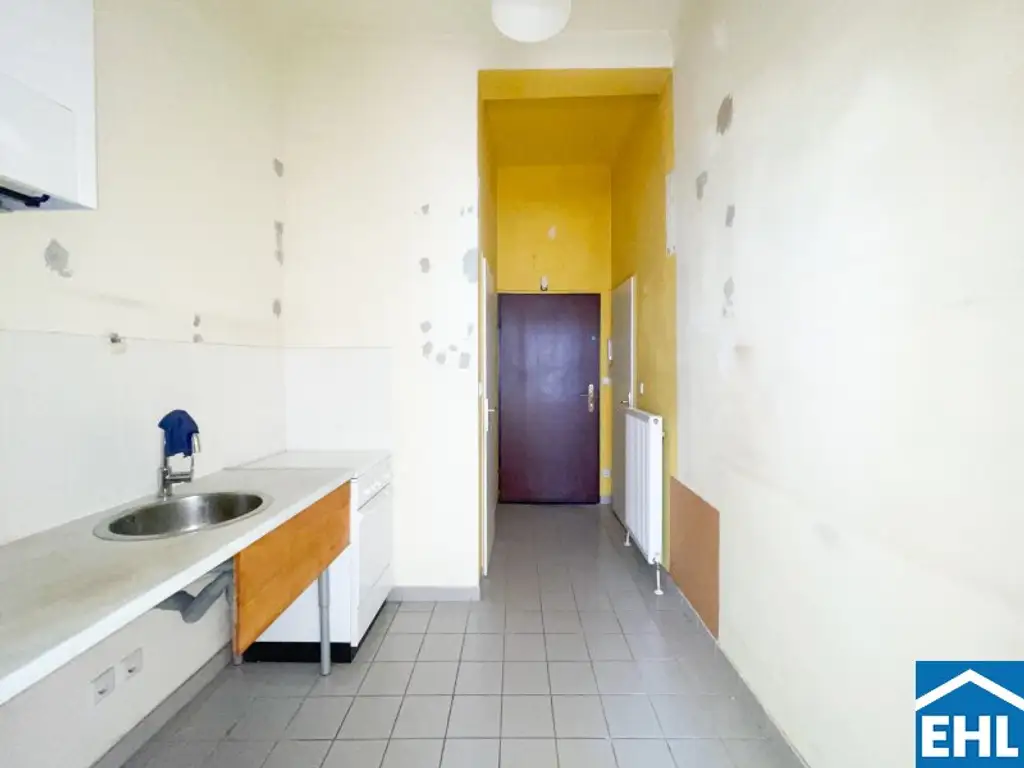 Sanierungsbedürftige 1 Zimmerwohnung Nähe Wallensteinstraße