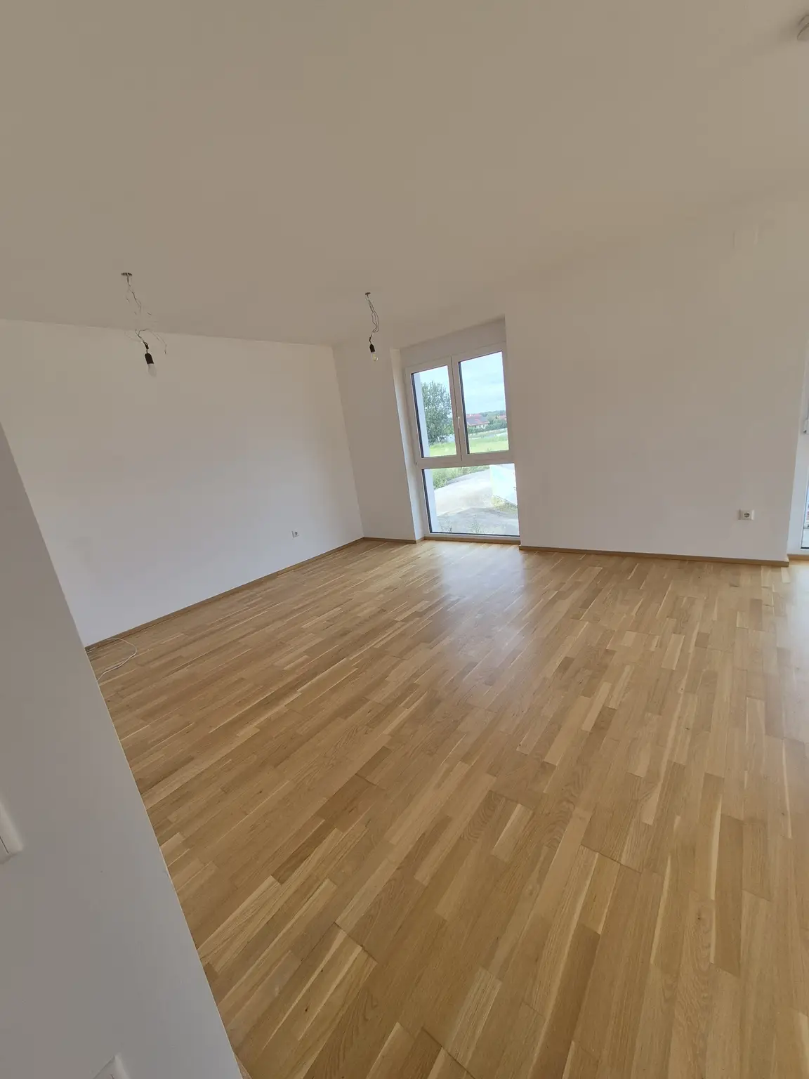 Neubau: Südostseitige ca. 76 m² 3-Zimmer-Wohnung mit Balkon