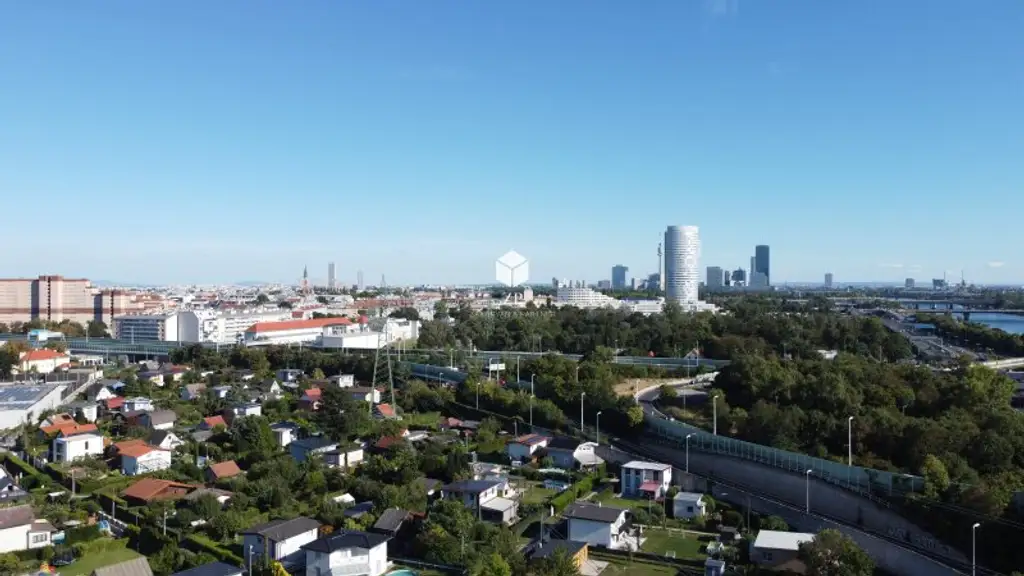 Exklusive Gartenwohnung an der Donau im Erstbezug mit traumhaftem Blick auf den Kahlenberg!