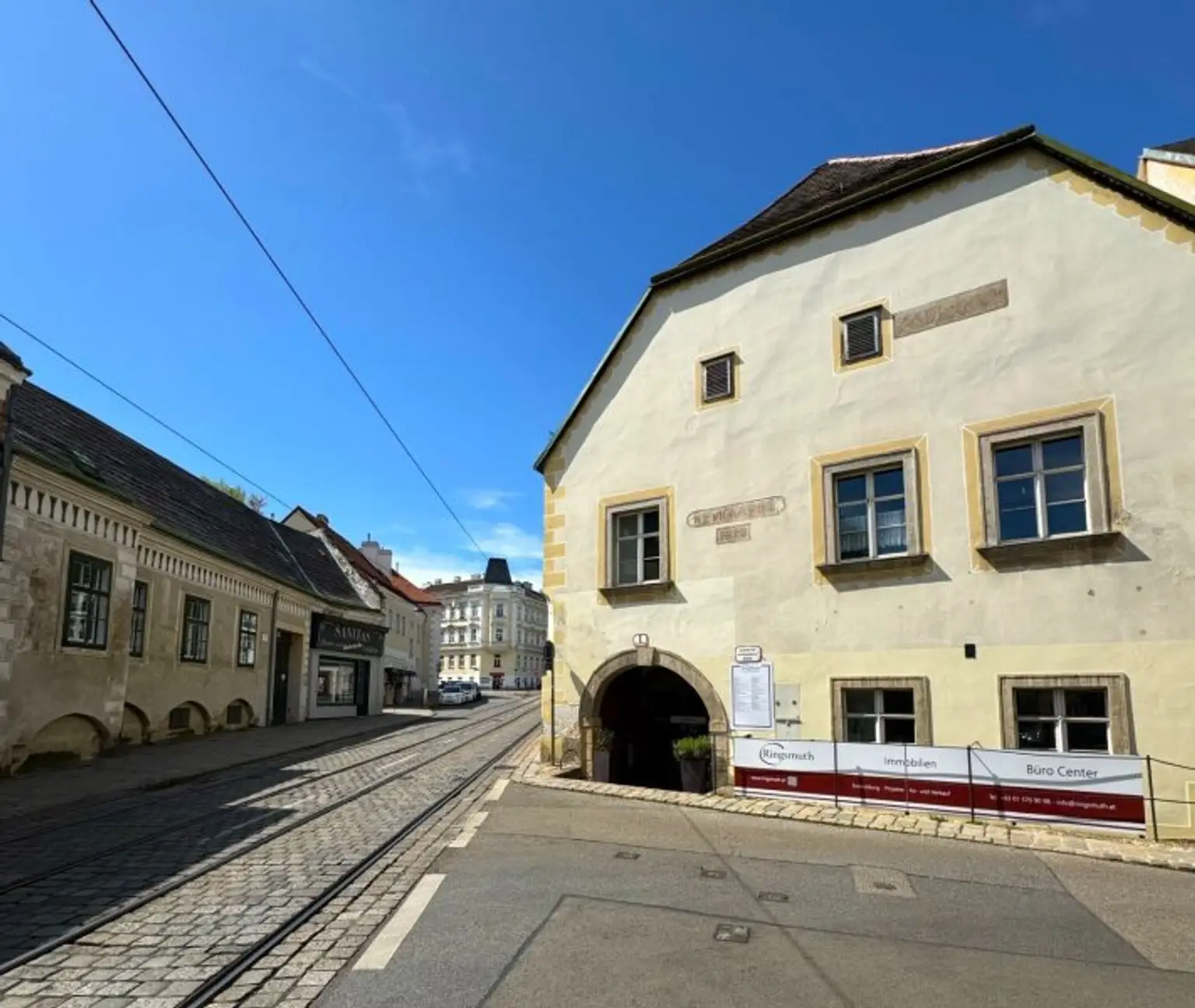 ALL INCLUSIVE MIETE: ca. 25m² Büro + Besprechungsraum! Glasfaser-Internet, Parkplatz etc.! PROVISIONSFREI!