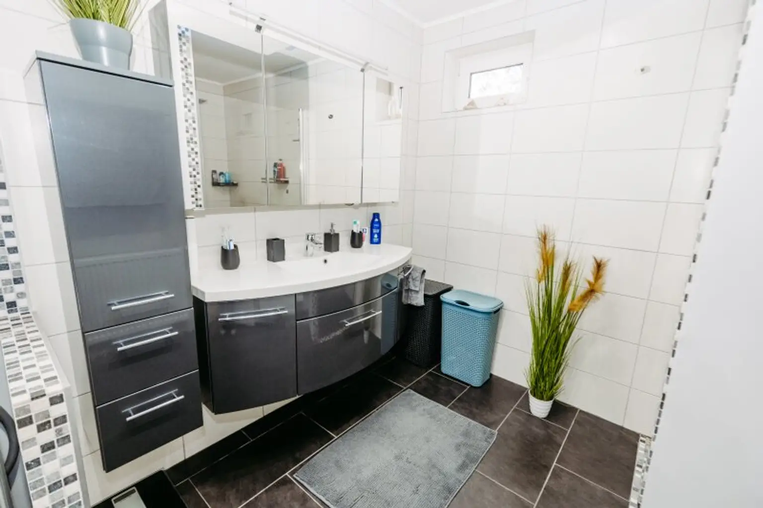 Verlieben sie sich in diese  generalsanierte Immobilie