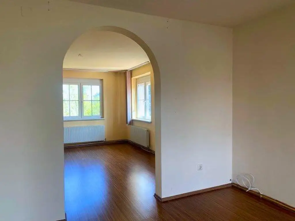 Mehrfamilienhaus in Wiener Neustadt- viel Platz für Generationen!