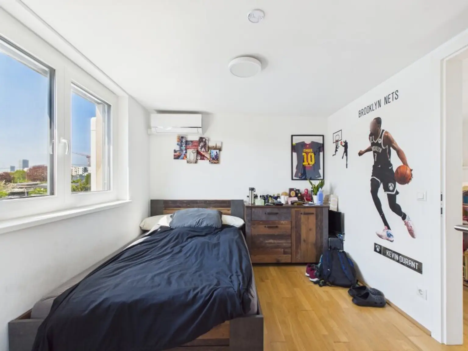 Schlafzimmer 2