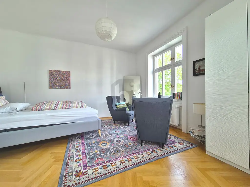 EXKLUSIVER ALTBAU MIT HOHEM WOHLFÜHLFAKTOR