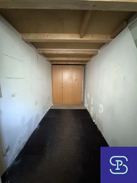 Mariahilfer Straße-Nähe: 55m² Geschäfts- oder Bürolokal zu mieten - 1060 Wien