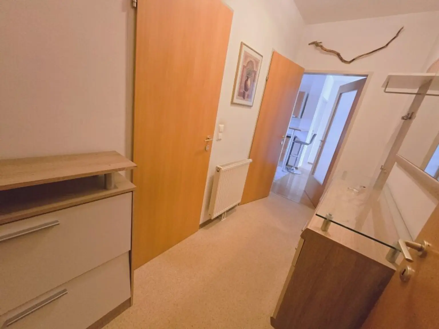 + Traumhafte Fernblickdachterrassenwohnung 80m² +  Dachterrasse 5,62 m² + Klimaanlage, moderne Dan-Küche + 4 lichtdurchflutete Zimmer +  €199.000,-  + Tiefgaragenplatz +
