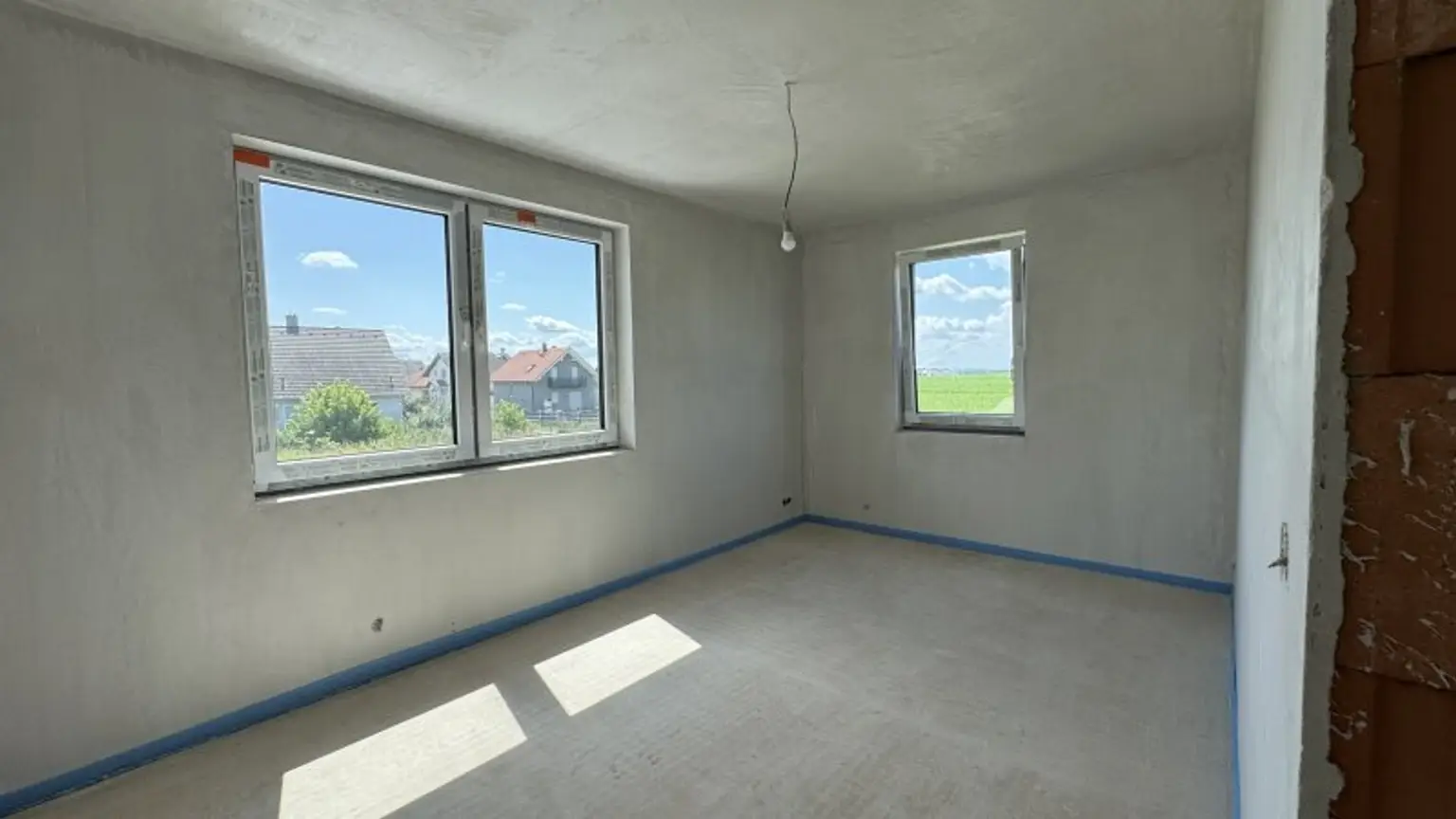 Moderne Doppelhaushälfte in Lassee - Perfektes Zuhause zum Erstbezug für die ganze Familie!