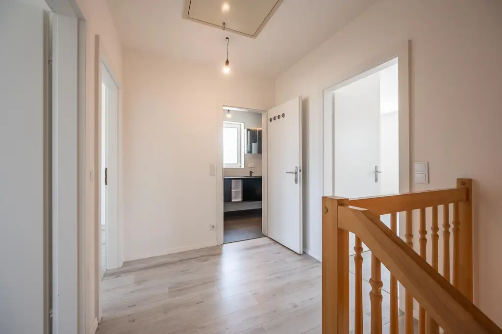 120m² Wohnfläche zzgl. 60m² Wohnkeller | herrlich ruhige Siedlungslage | viel Platz für Familie & Freunde