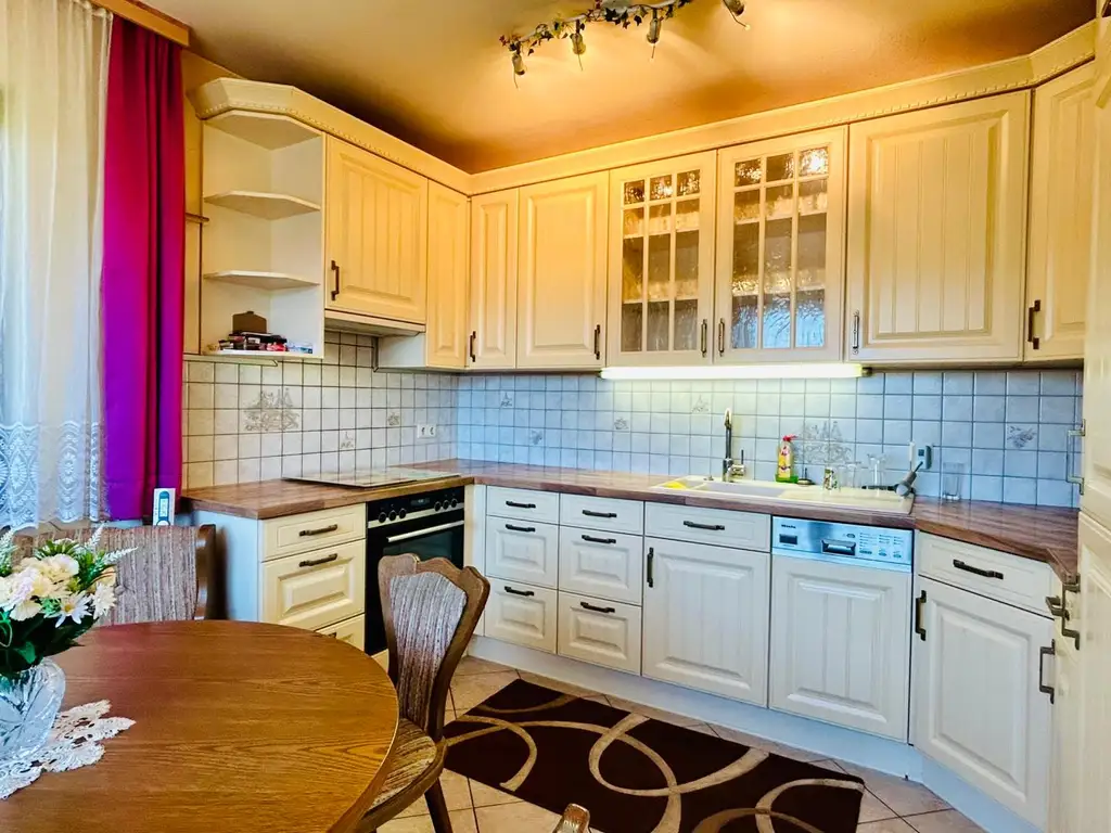 Der Familien-Bungalow! 5 Zimmer, Photovoltaik, toller Garten!
