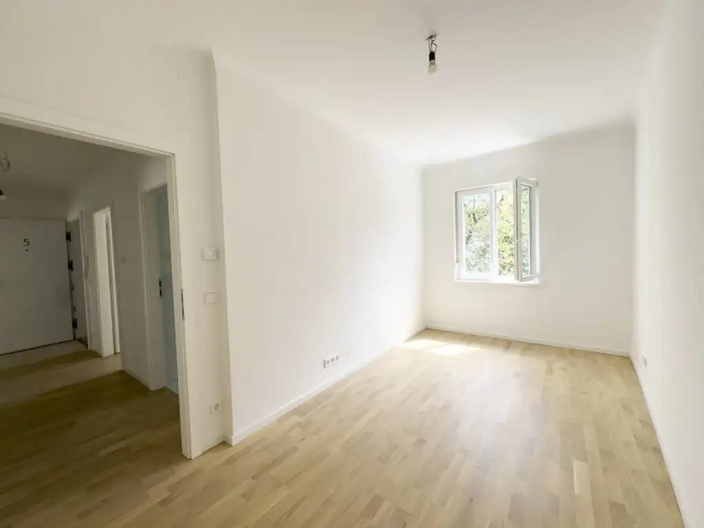 Schöffelgasse | Erstbezug nach Sanierung mit Gartenbereich in absoluter Ruhelage | Türkenschanzpark