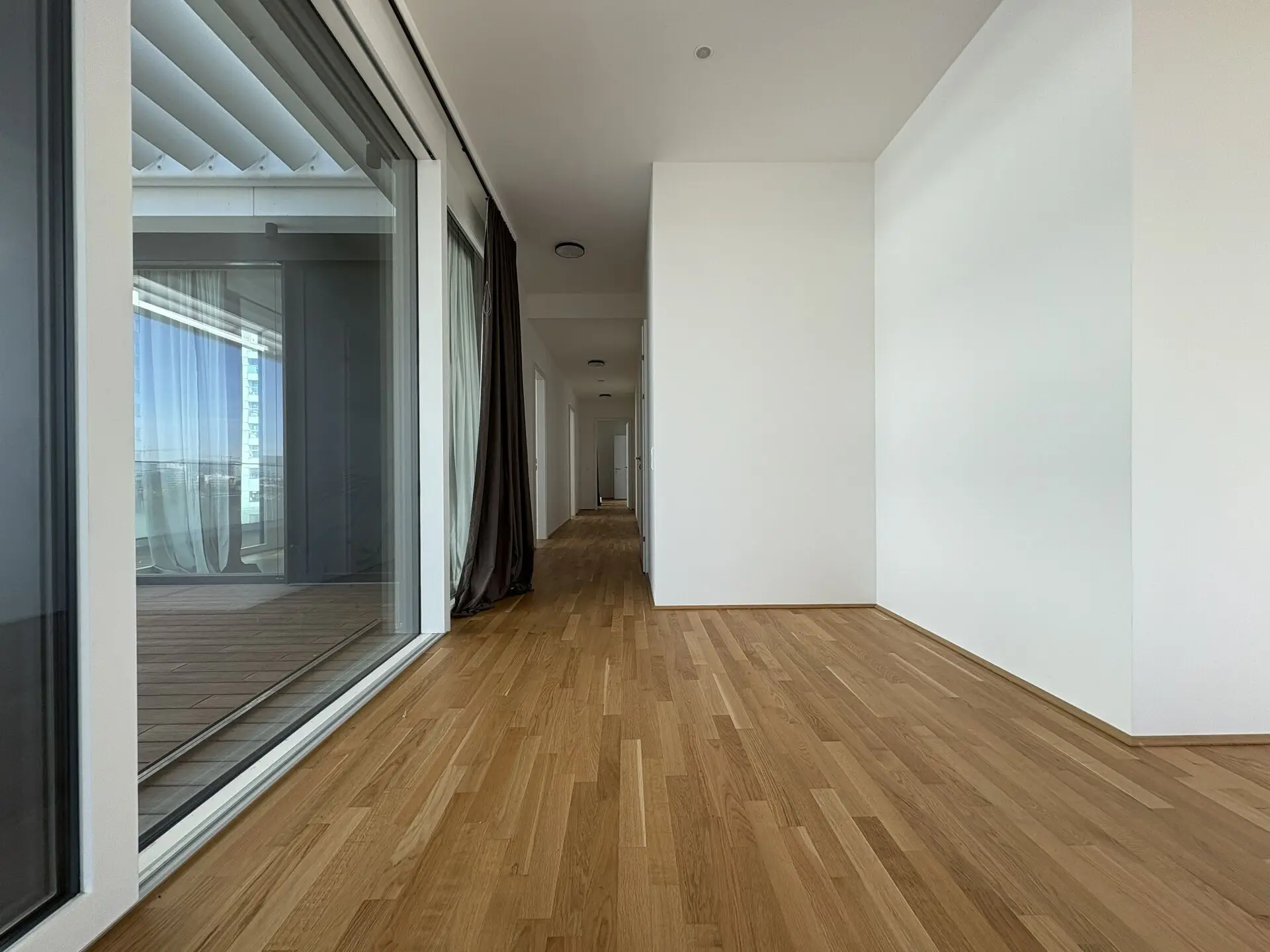 20251031_085616435_iOS