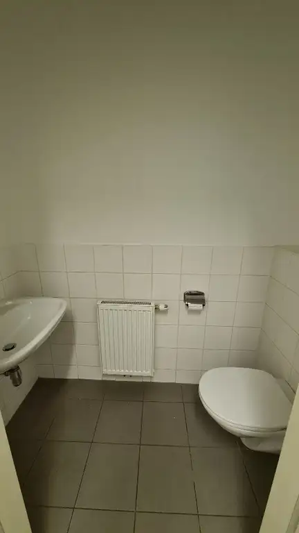 WC mit Handwb.